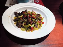 -魏铭鱼头捞饭(嘉善店)