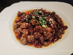 -万重锦·人文川菜馆(骡马市店)