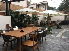 露天位-云里小坐·小院里·团建·宴请·下午茶(三圣乡店)