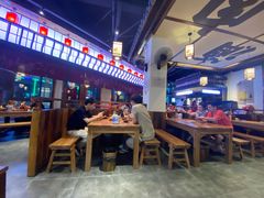 -先启半步颠小酒馆(白麓里店)