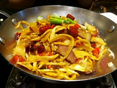 干锅烟笋烧腊肉-湘香湖南菜(Chinatown店)