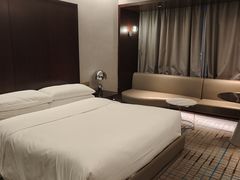 -上海龙之梦万丽酒店