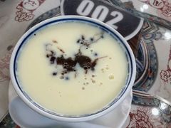 红豆凤凰奶-周大娘牛乳(旧寨古村总店)