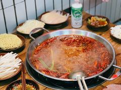 -老街·稳拈老火锅(海椒市店)
