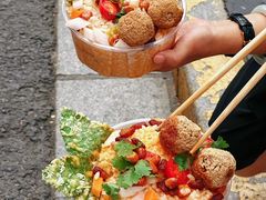 -夺欢喜贵州酸汤牛肉火锅(静安寺店)