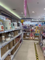 -孩子王童乐园(唐山万达广场店)