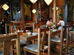 大堂-云海肴·汽锅鸡·云南菜(天山百盛优客店)