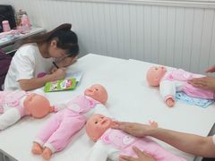 -爱月宝月嫂·育儿嫂