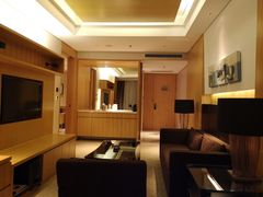 -上海漕河泾万丽酒店