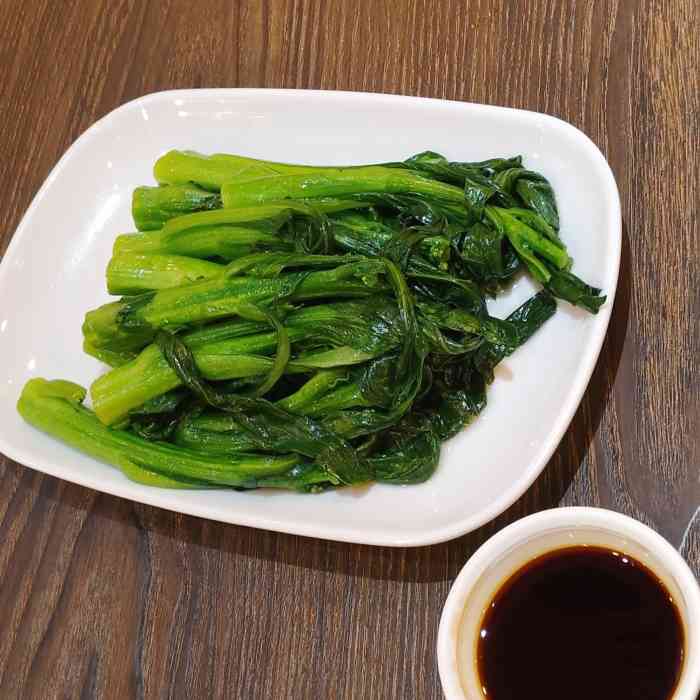 好友膳·点心61炖汤"芳村鹤洞地铁站c出口,中海海仕里里面.