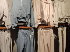 -Abercrombie&Fitch(德基广场店)