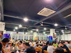大堂-皖北巫氏三胖地锅鸡(长淮总店)