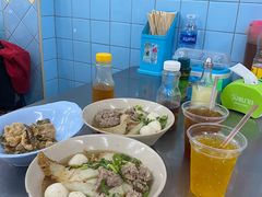 -榮泰米粉湯(Left Shop)