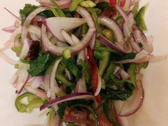 新疆老虎菜-汗腾格里·风味餐厅(新疆驻京办店)