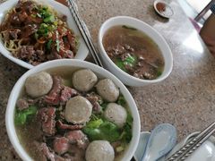 -老四家黄东明牛肉丸