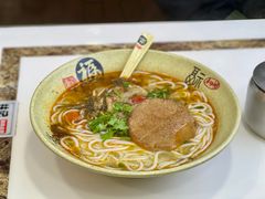 酸菜肥牛粉-林记老上海馄饨铺(瑞金店)
