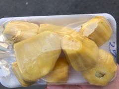 -瓦洛洛传统市场