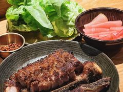 厚切傣式猪五花与奶油生菜-SHAN山(前滩太古里店)