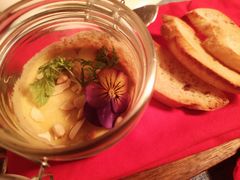 -弦月窗LUNETTE BY AMANDA(复兴路店)