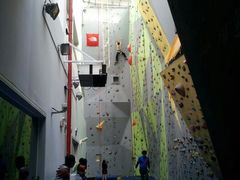 android_upload_pic-魔岩攀登(南京东路店)