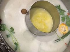 -江小渔鲜鱼火锅(应天西路店)