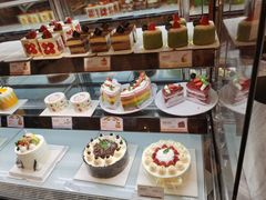-罗森尼娜(德思勤店)