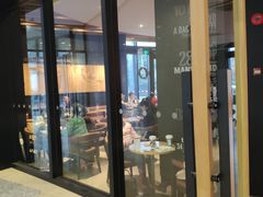 门面-星巴克臻选(莘庄仲盛店)