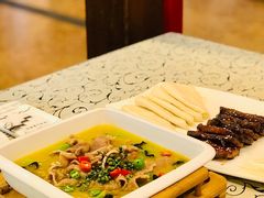 -一江春水·杭帮臻宴(三台山店)