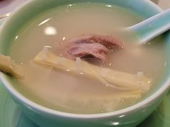 笋干老鸭汤-江南厨子(万象天地店)