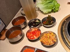 -蚂蚁洞·烤肉大营地(上海静安大悦城店)