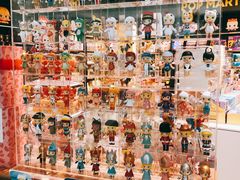 -泡泡玛特POPMART(杭州乐堤港店)
