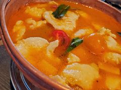 -云海肴·汽锅鸡·云南菜(天山百盛优客店)