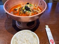 -成都你六姐·牛肉冒菜(城市集市合生汇店)