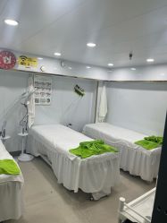 -苗医生专业祛痘·皮肤管理