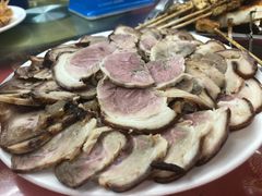 -明月食府(二区干二路店)