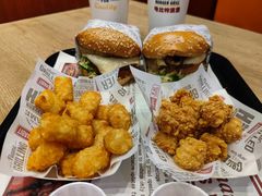 -The Habit Burger Grill 哈比特汉堡(爱琴海店)