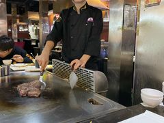 -利昂法式铁板主题餐厅(新奥购物中心店)