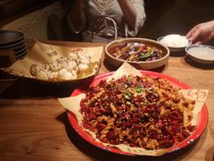 -泥糊破店小酒馆·团建聚餐(南京西路店)