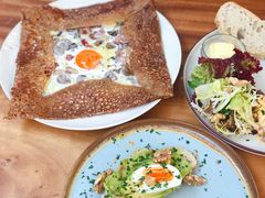 鸡蛋蘑菇熏肉荞麦可丽饼-RAC BAR(安福路店)