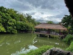 -三亚亚龙湾五号度假别墅酒店