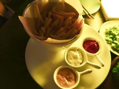 -三两三民谣咖啡清吧