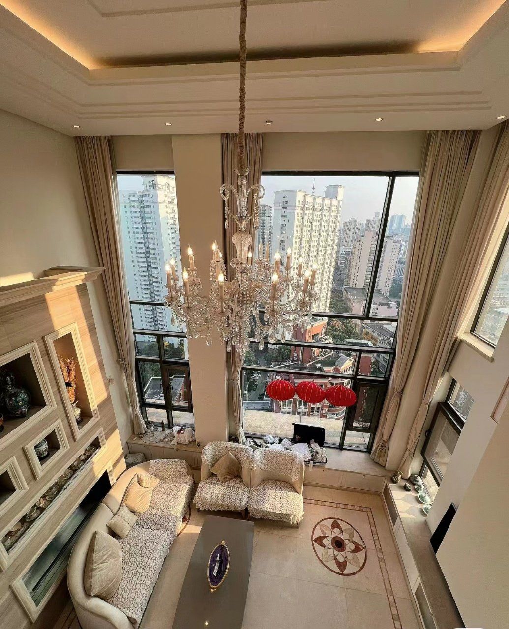 嘉御庭顶层复式!客厅挑高6.2米 嘉御庭新出