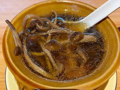 茶树菇排骨瓦罐汤-万方圆拌粉瓦罐汤(滕王阁旗舰店)