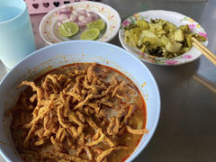 -Khao Soi Mae Manee