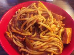 酱香鸡肉炒米粉-辣风芹酱香米粉(新疆炒米粉软件园店)