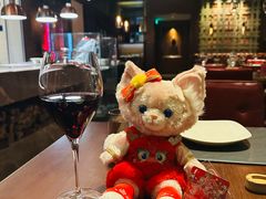 -恰餐厅及酒吧 CHAR Bar & Grill (北京丽都皇冠假日店)