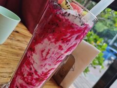 火龙果酸奶-冲浪熊西餐厅(昌黎店)