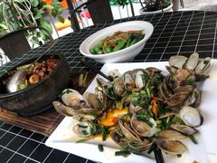 -大头唛·啫鸡煲.粤菜.专门店(289艺术园区店)