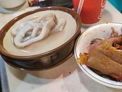 -尚品海鲜肥牛自助火锅(湖明店)