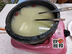 -墨脱石锅椰子鸡•海鲜糟粕醋(榆亚路店)